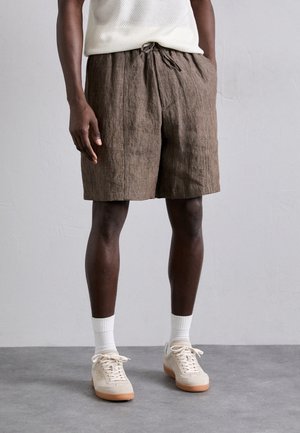 Emporio Armani BERMUDA - Shorts - marrone