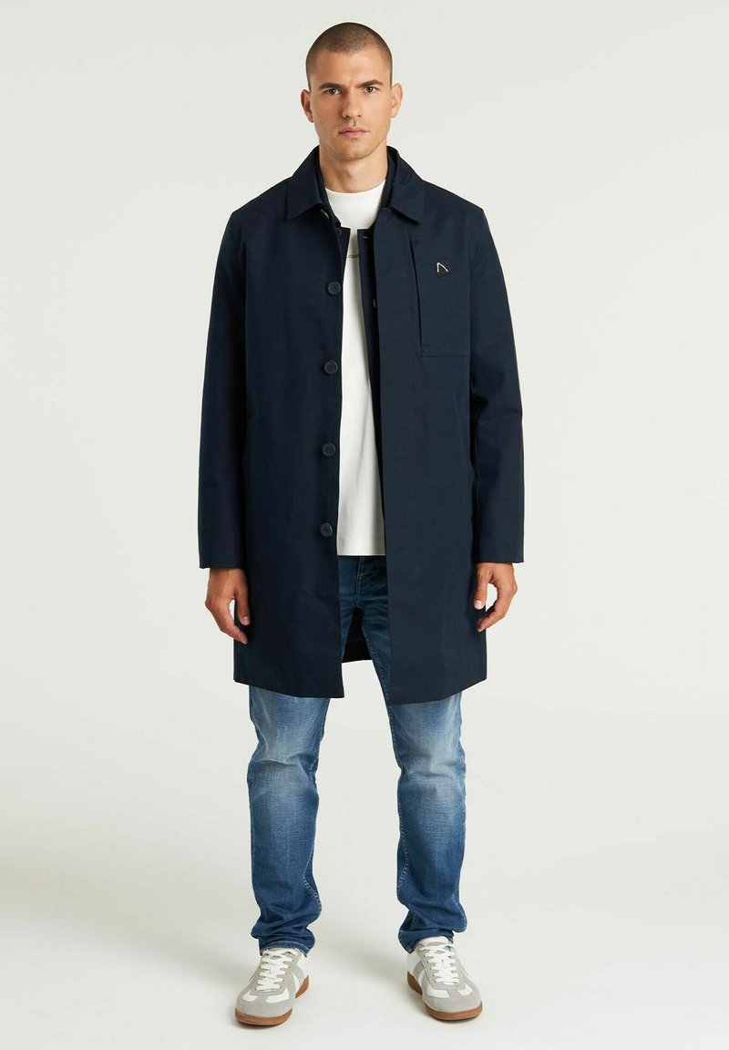 CHASIN’ Wintermantel donkerblauw