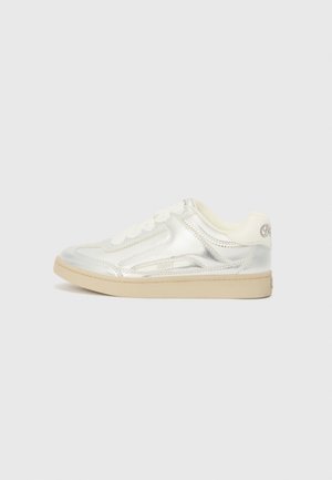 LIBERTY ONE - Trainers - silver-coloured/white
