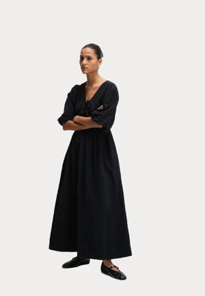 TIE FRONT MIDI  - Robe longue - black