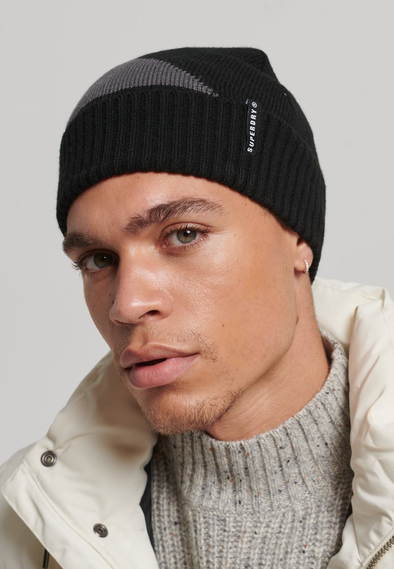 Superdry SNOW CUFF Beanie black/mottled black Zalando.co.uk