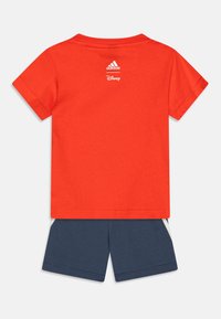 adidas Performance DISNEY MICKEY MOUSE - T-shirts med print - bright red/off-white/semi spark