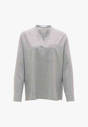 Camicia a maniche lunghe grigia chiaro realizzata in tessuto intrecciato. Presenta una patta parziale, una tasca sul petto e un colletto rialzato con una vestibilità comoda.