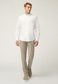 Harmont & Blaine CHINO BASIC NARROW FIT - Chinos - beige