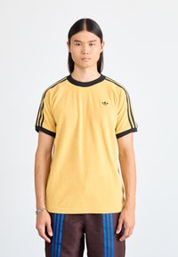 adidas Originals CALI TEE - T-shirt estampada - oat