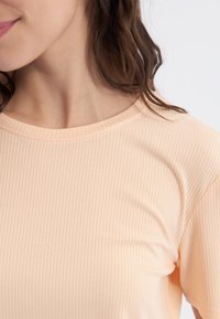 Even&Odd SET - Pizsama szett - apricot