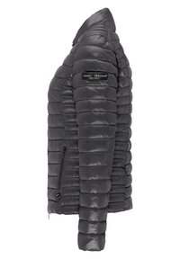 Sort puffjakke med quiltet design, lynlåslomme i siden og høj krave. Fremstillet af let, vandafvisende materiale.