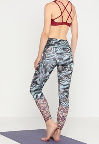 Onzie Punčochy - mottled grey