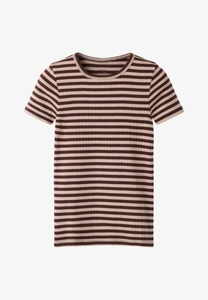 T-shirt à manches courtes rayé marron et rose clair, texture côtelée, encolure ronde et finition soignée, adapté pour une tenue décontractée.