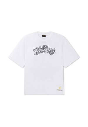 Hvid T-shirt med korte ærmer med grå "3d Hard 1971" tekst på brystet og lille gyldent "New York" logo nær den nederste kant.