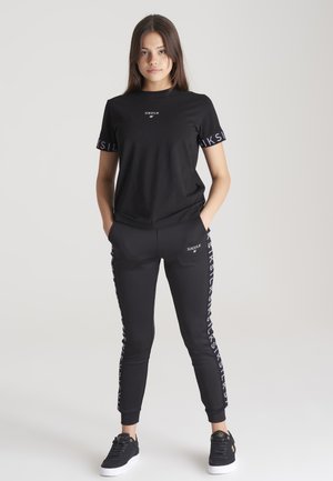 T Shirt Crop Donna T-shirt Donna Crop SikSilk Superior - Taglia UK10 (Small), Colore Stone, Nuova Con Etichetta Maglietta Corta Donna Stone