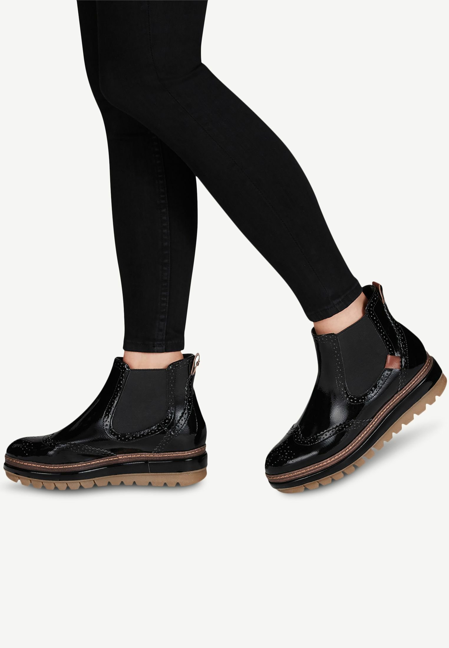 tamaris patent boots