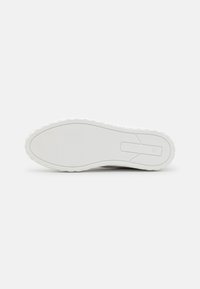 Marco Tozzi Sneaker low - white comb