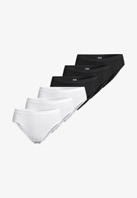 Niewybrane, schwarz weiß