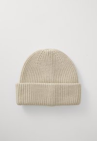 Thumbnail Image 5