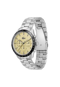 Montre en acier inoxydable argenté avec un cadran rond doré, une lunette noire, des sous-cadrans chronographes et un bracelet à maillons.