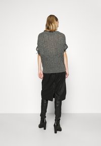 RAMUNE PIEKAUTAITE Strickpullover - grey