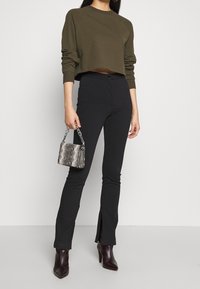 Even&Odd Mikina - khaki