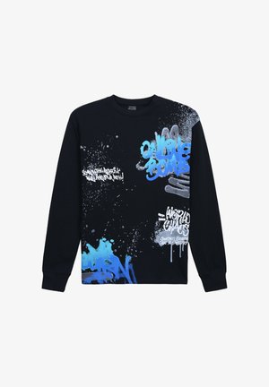 Czarna bluza z długim rękawem z niebieskim i białym tekstem w stylu graffiti oraz abstrakcyjnymi plamami. Materiał bawełniany, standardowy krój.