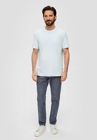 s.Oliver CREW NECK - Jednoduché tričko - weiß