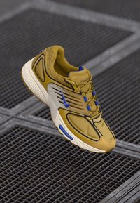 Nike Sportswear AIR PEGASUS WAVE UNISEX - Sapatilhas - ochre/racer blue/coconut milk/black