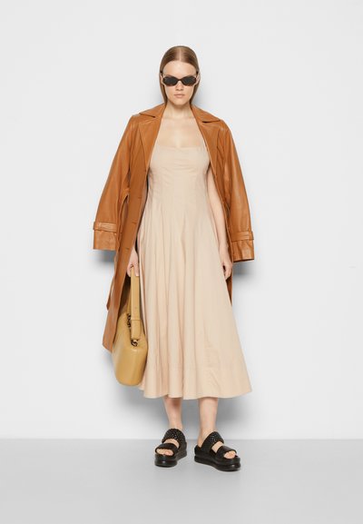 STAUD WELLS DRESS - Vestido de dia - biscotti