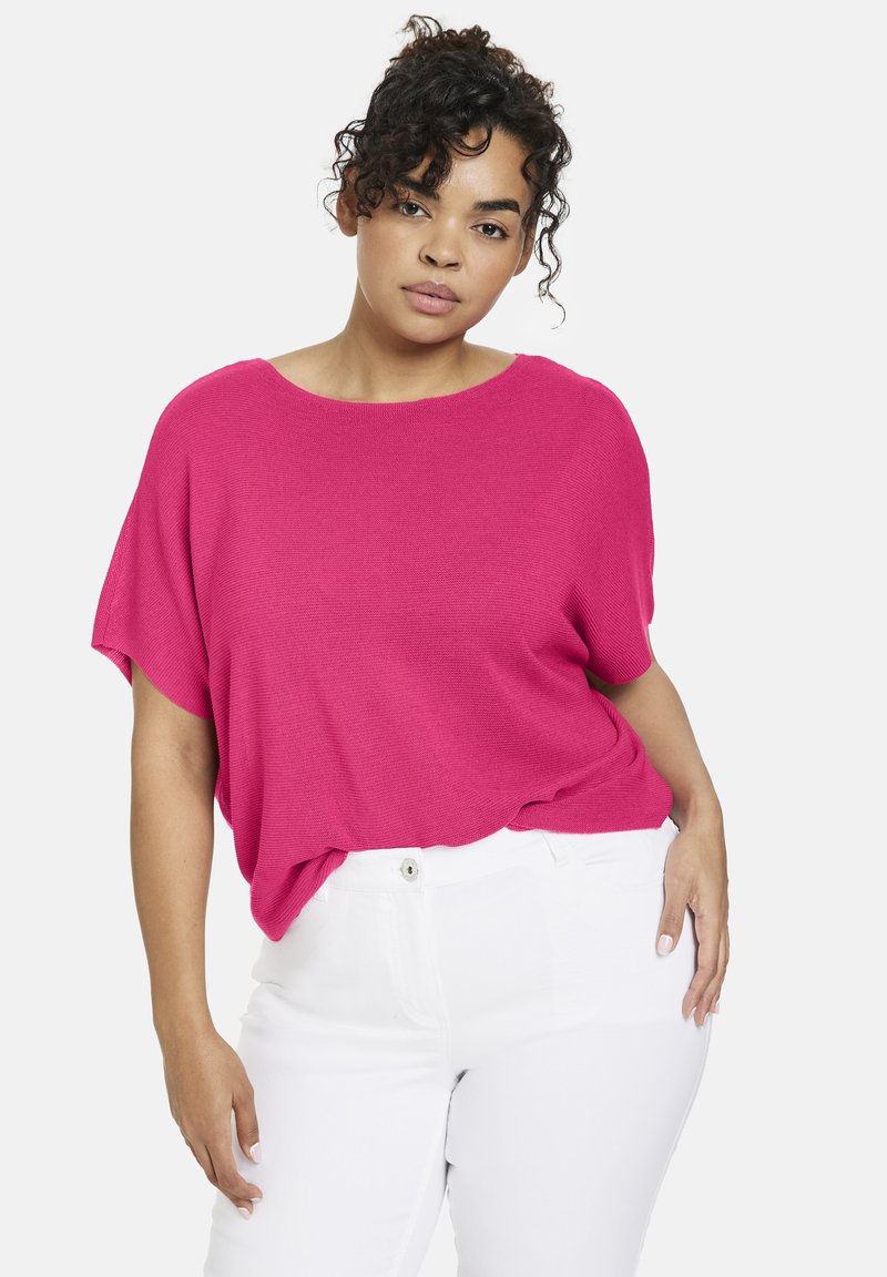 don't be basic Magenta Solid Short Shirt