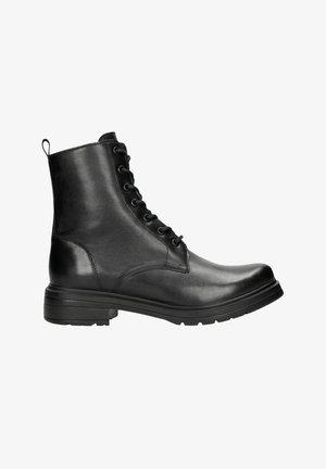 Stivale alla caviglia in pelle nera con lacci, punta rotonda e suola in gomma testurizzata. Presenta un piccolo passante sul retro.