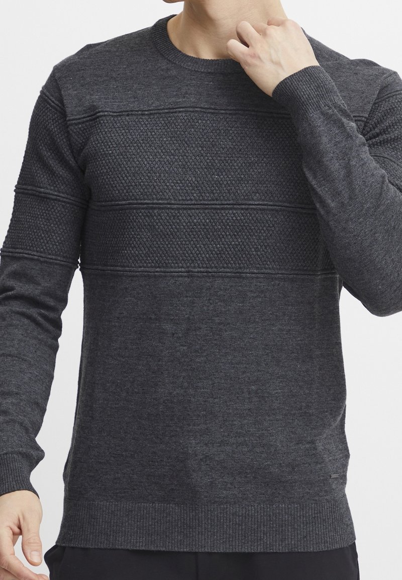 11 Project Strickpullover - dark grey
