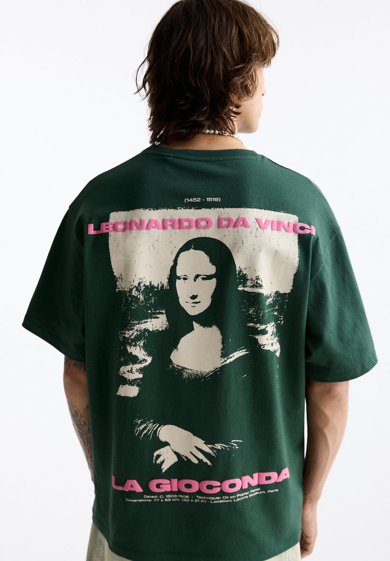 PULL&BEAR MONA LISA - T-Shirt print - dark green/dunkelgrün  