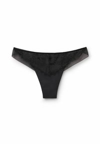 String - black