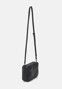 Calvin Klein RE LOCK QUILT CAMERA BAG - Borsa a tracolla - black
