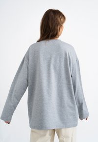 MIRONS Longsleeve - light grey