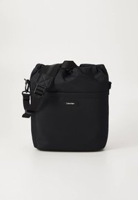 Calvin Klein ESSENTIAL BUCKET - Olkalaukku - black