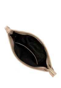 Sacchetto in pelle beige con chiusura a zip, interno nero e due scomparti. Presenta una zip in tonalità dorata e una superficie liscia.