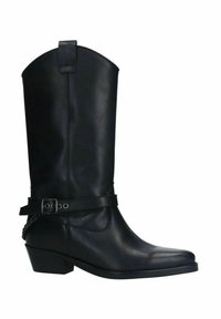 Bottes de cowboy en cuir noir avec un bout pointu, hauteur mi-mollet, une sangle à boucle et des détails en chaîne sur le côté, dotées d'un talon carré bas.