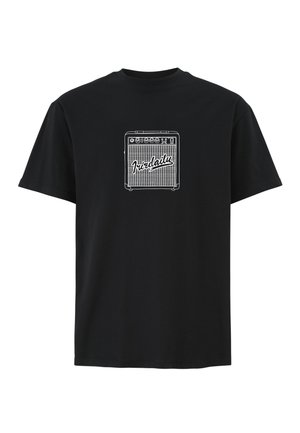 Schwarzes T-Shirt mit kurzen Ärmeln, mit einer weißen Linienzeichnung eines Gitarrenverstärkers und dem Wort „Iriedaily“ auf der vorderen Mitte.