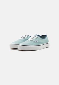 Vans AUTHENTIC - Sportcipő - binding gray mist