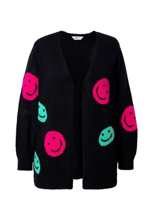 Schwarze Strickjacke mit großen, bunten Smiley-Gesichtsmustern in Pink und Hellblau. Stricktextur mit offenem Vorderteil und langen Ärmeln.