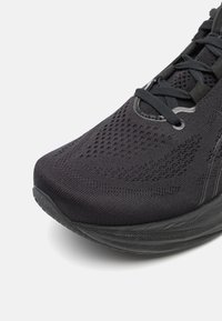 ASICS GEL-NIMBUS 26 - Scarpe da corsa su strada - black