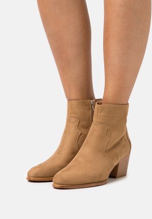 Classic ankle boots - taupe