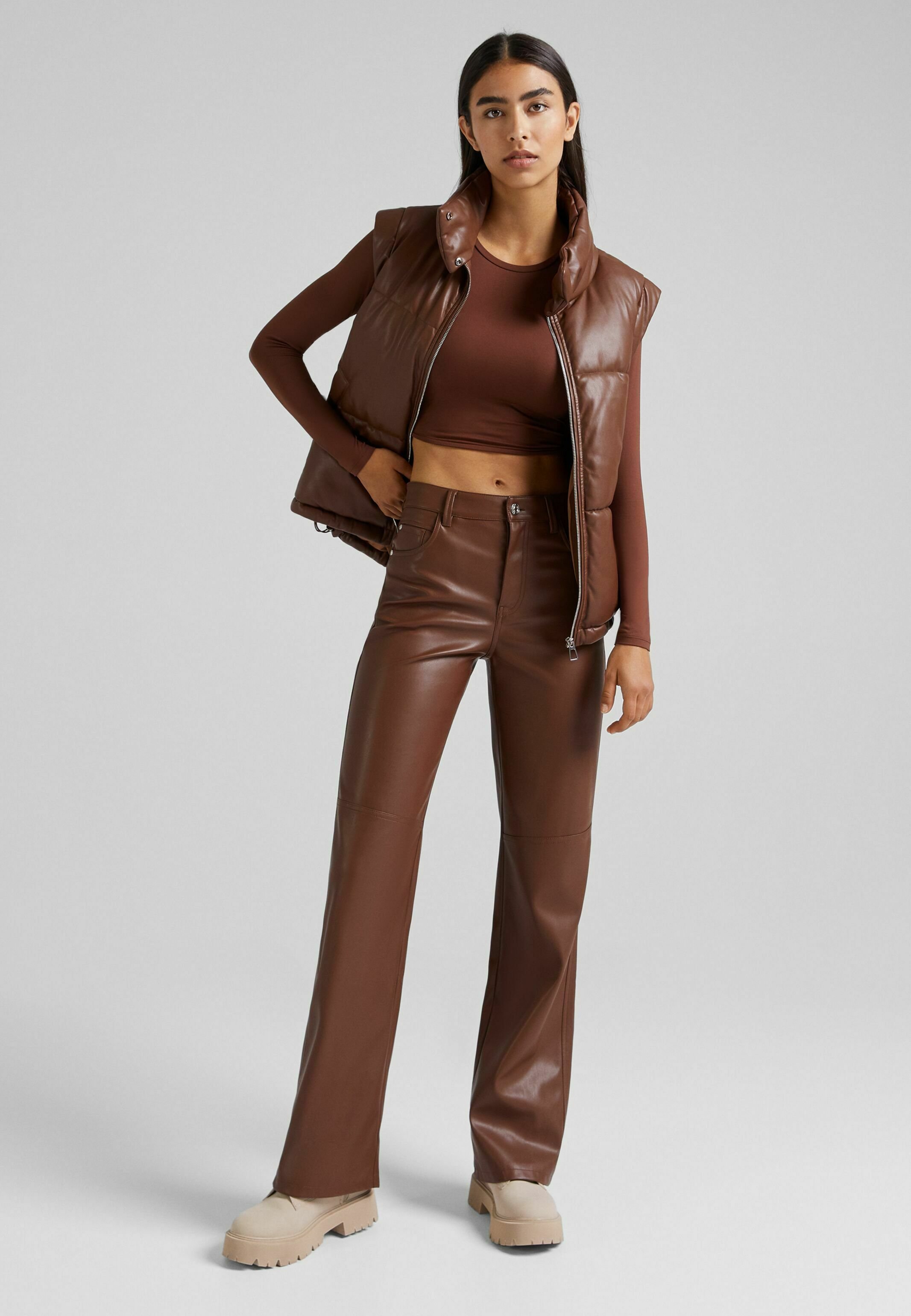 Bershka Broeken voor Dames • Nieuwe collectie Tot 70% Korting • Dresscode.nl