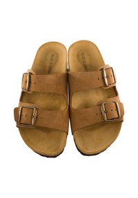 Sandalias de ante marrón con dos hebillas metálicas ajustables, diseño de punta abierta, plantilla acolchada y suela texturizada para mayor agarre.