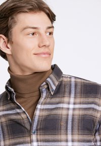 Junk De Luxe Skjorta - dk brown