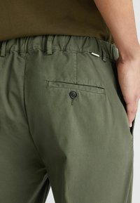 LIU JO Pantaloni - green