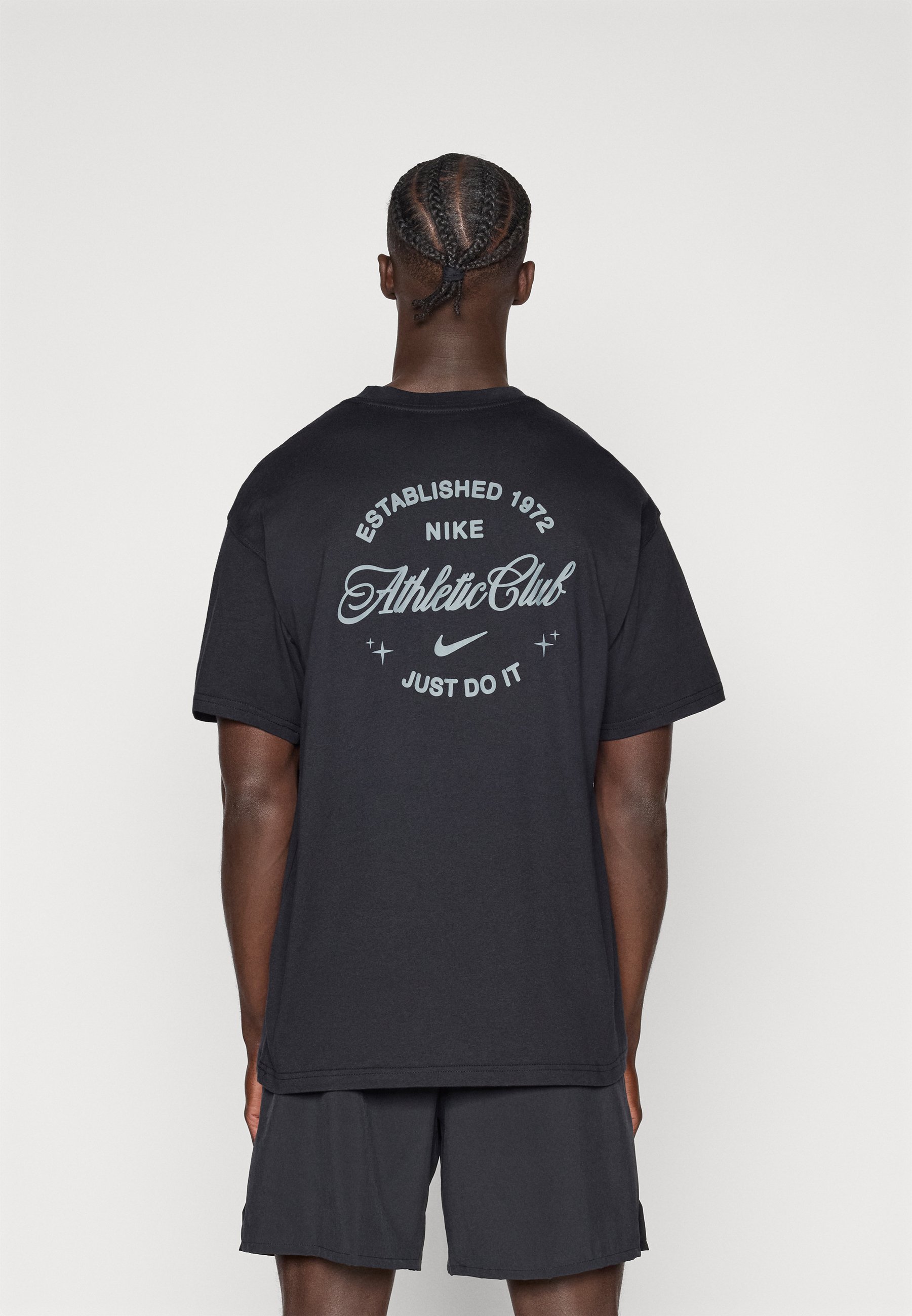 nike store shirt printing