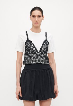 ONLBETSY LIFE O NECK MIX  - Tričko s potlačou - cloud dancer/black