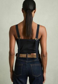 Reiss REGULAR FIT - ISABELLA STRETCH RING STRAP - Linne - navy