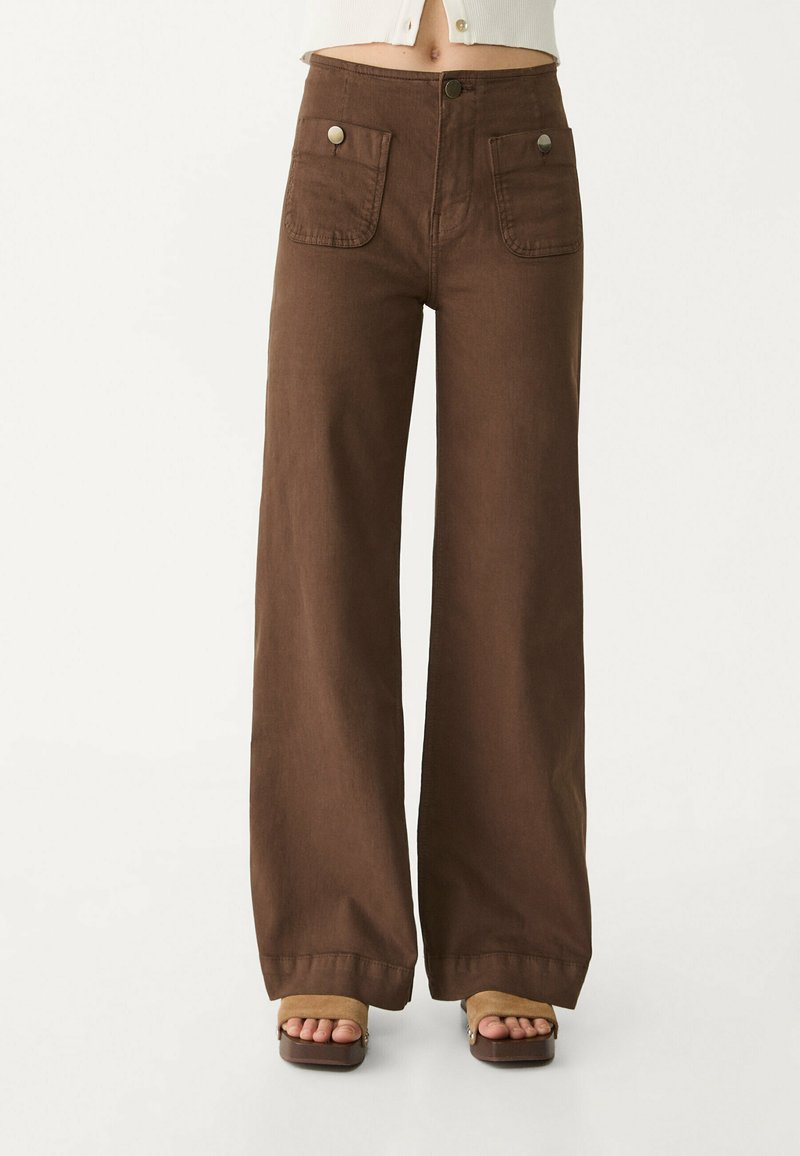 Stradivarius - MINIMALIST - Pantalon classique - dark brown, Agrandir