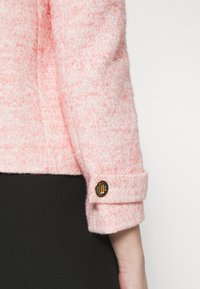 maje - VANELLO - Blazer - rose - 9